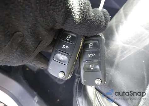 2012 Volkswagen Tiguan Sel z USA, uszkodzony, nr VIN WVGBV7AX2CW568116